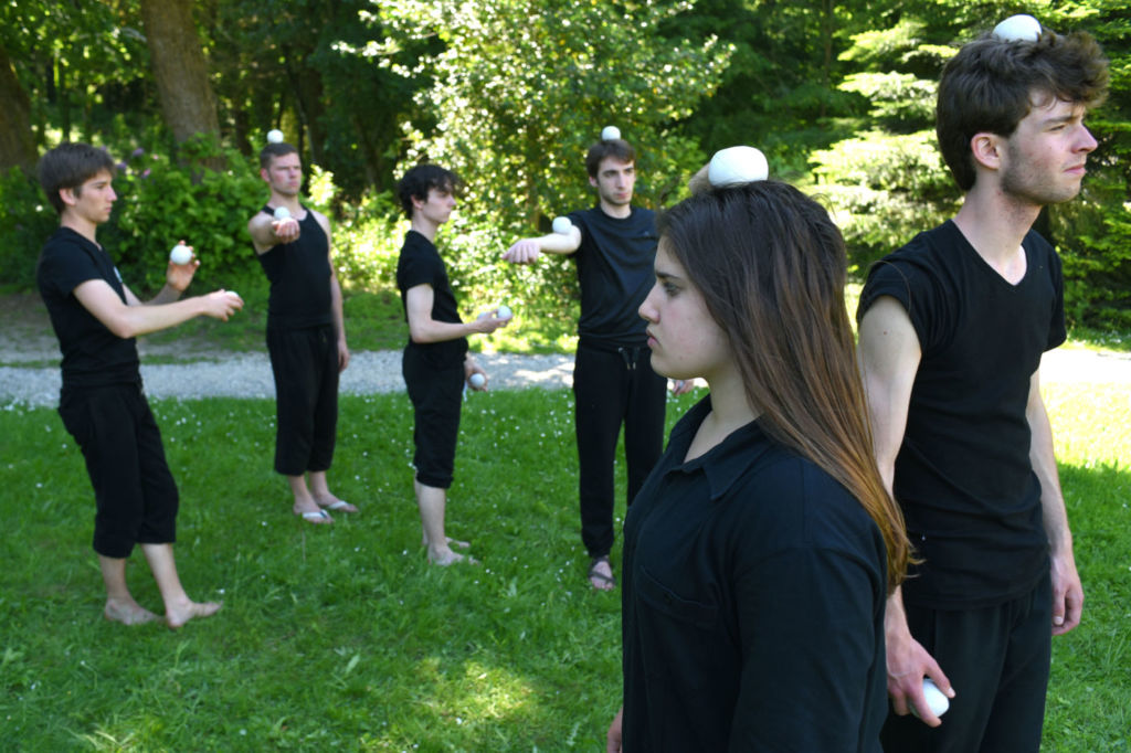 ACADEMIE DE L'UNION.Stage jonglage Elsa Guérin.Le Sirque à Nexon.26 05 2017©Tristan Jeanne-Valès